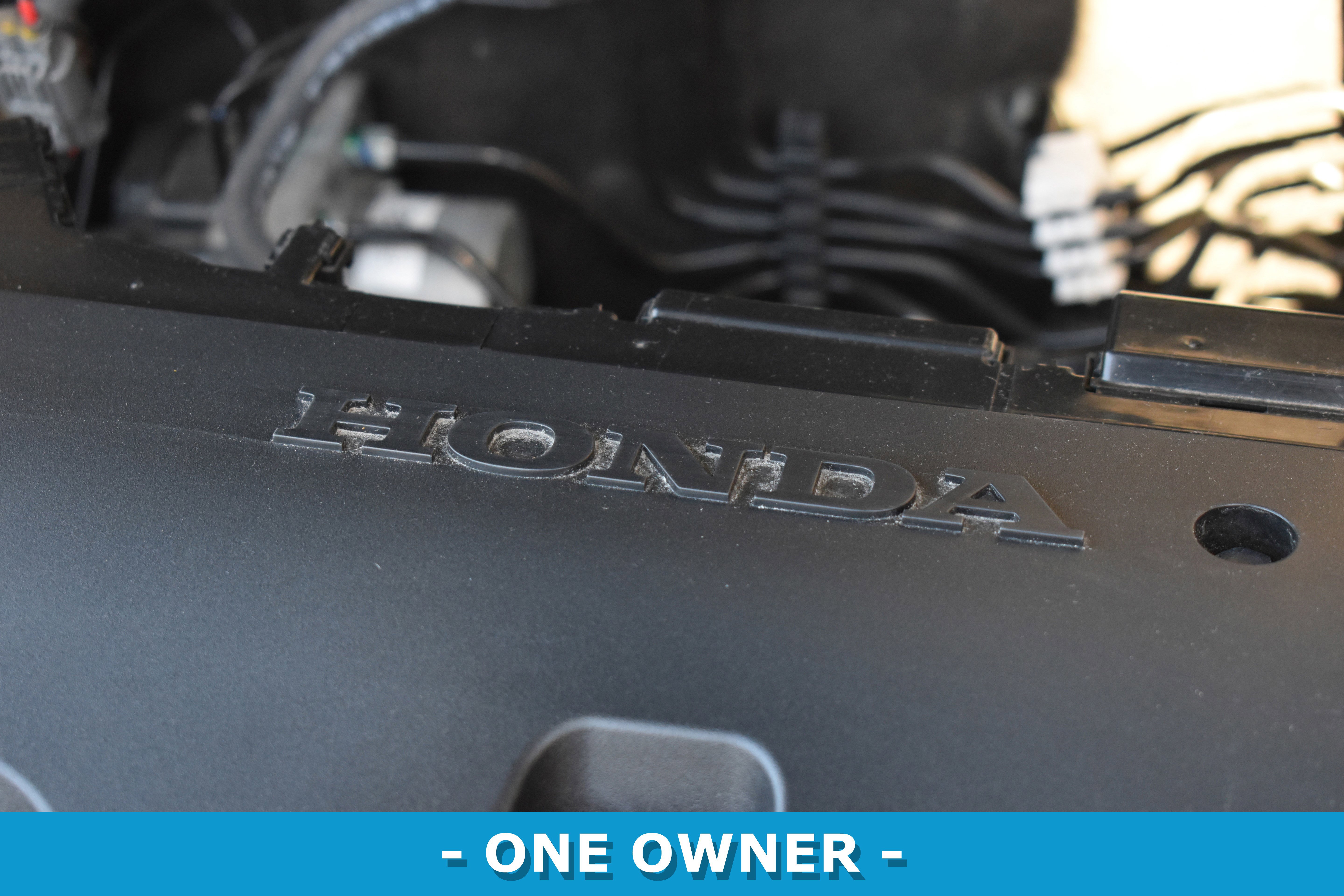 Certified 2025 Honda HR-V Sport image 21