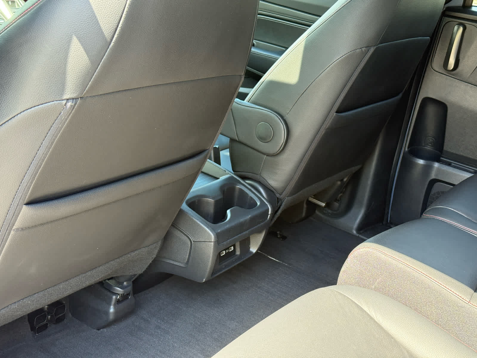 Used 2024 Honda Odyssey Sport image 25