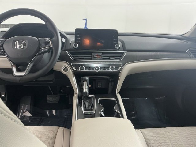 Certified 2020 Honda Accord EX-L image 32