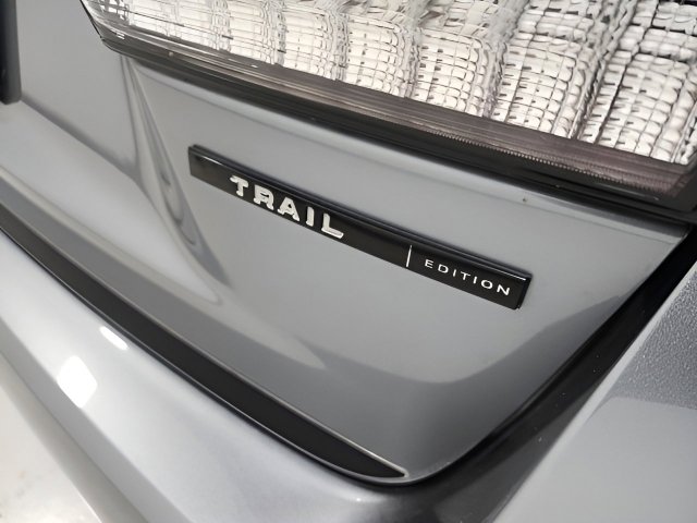 Used 2025 Mitsubishi Outlander Sport AWD image 13