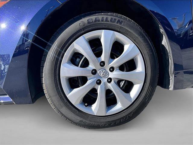 Used 2022 Toyota Corolla LE image 10