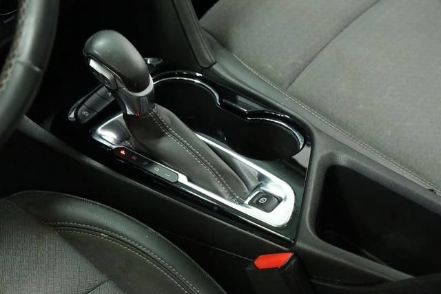 Used 2021 Buick Encore GX Select w/ Sport Touring Package FWD image 24