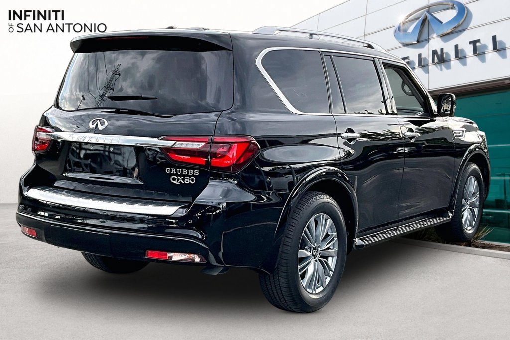 Certified 2023 INFINITI QX80 Luxe w/ Cargo Package RWD image 2