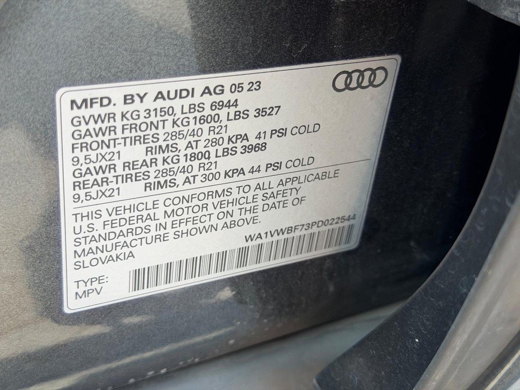 Used 2023 Audi SQ7 Prestige AWD/4WD image 23