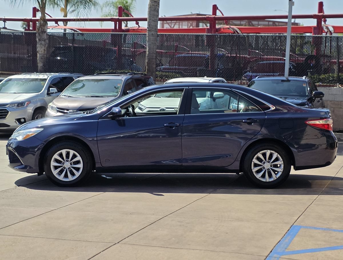 Used 2016 Toyota Camry LE FWD image 8