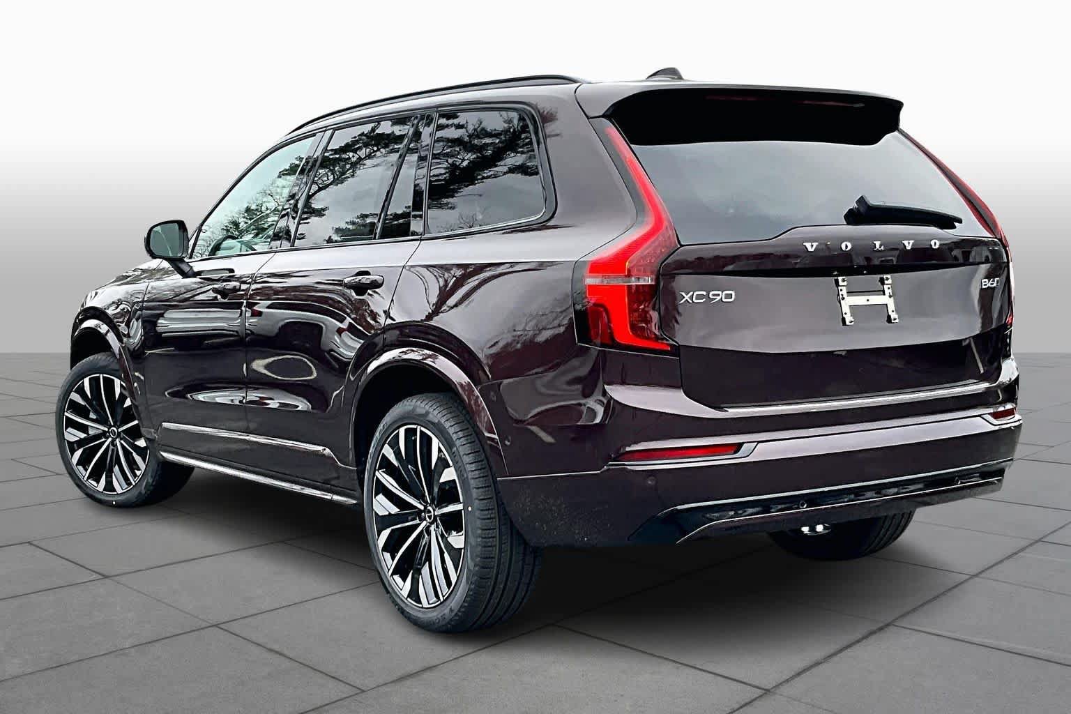 New 2026 Volvo XC90 B6 Ultra w/ Protection Package Premier AWD/4WD image 3