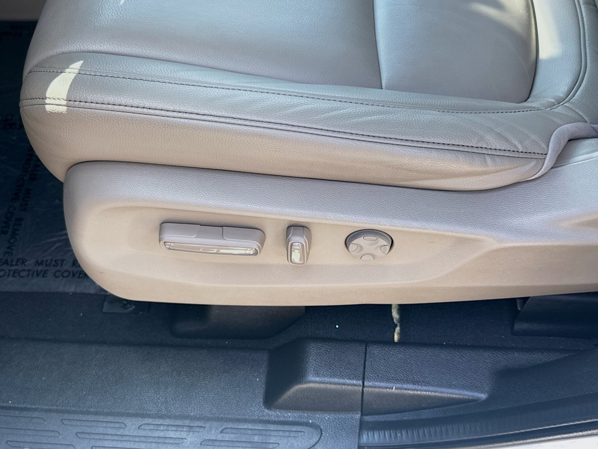 Certified 2023 Honda Odyssey Touring image 18