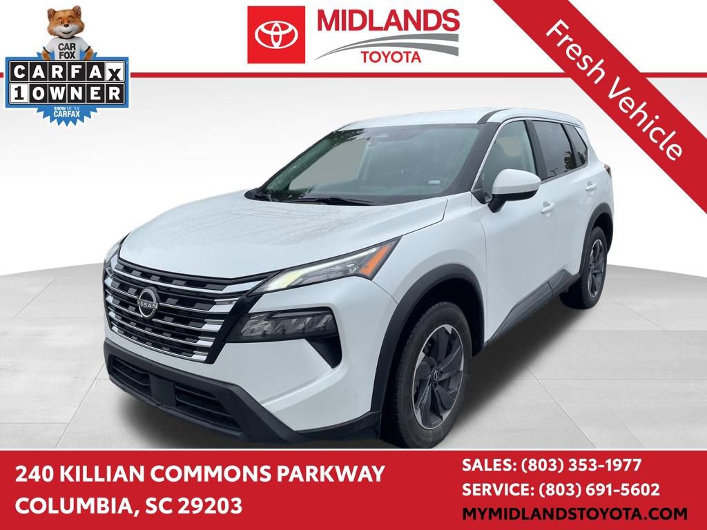 Used 2024 Nissan Rogue SV