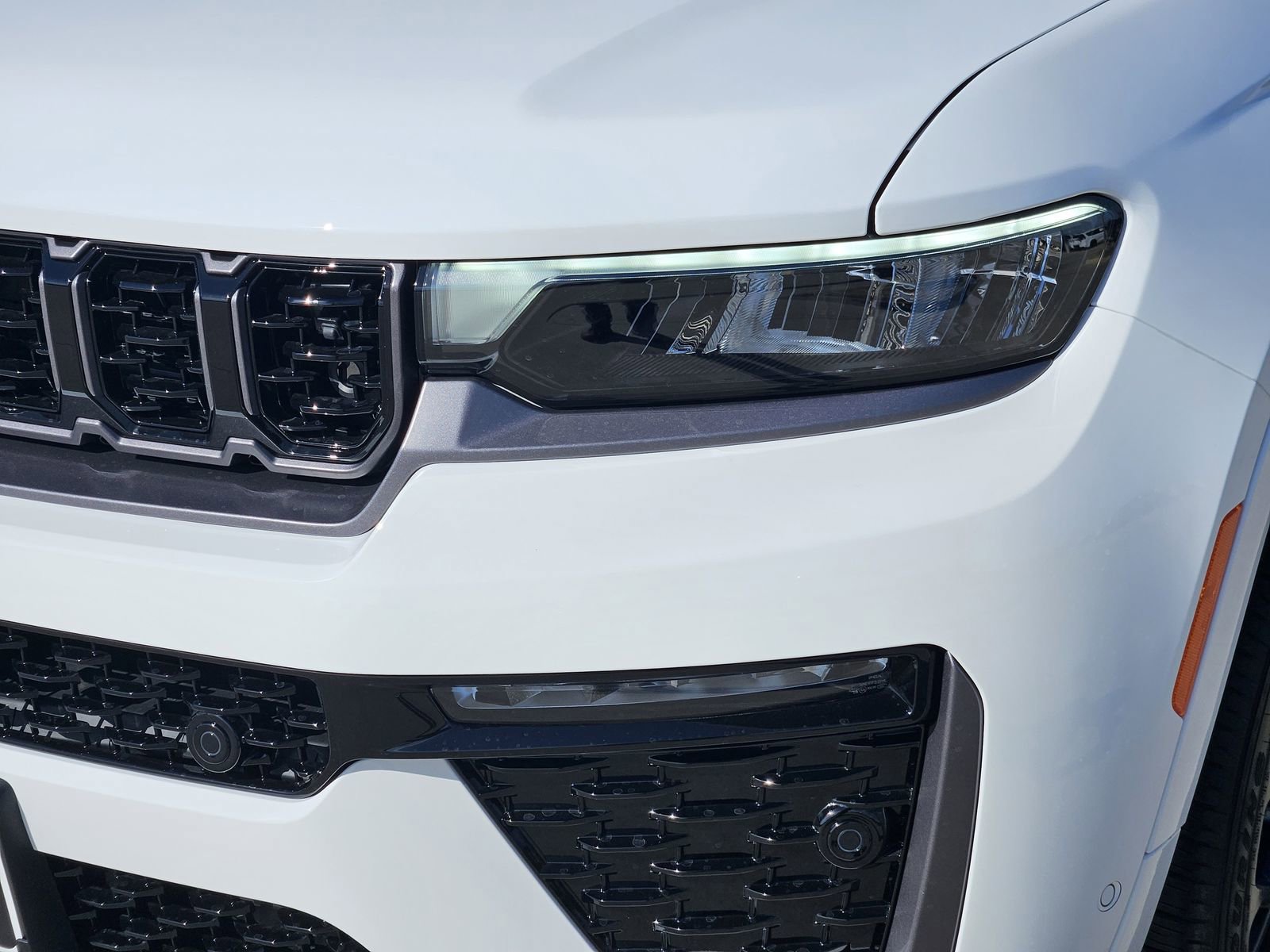 New 2026 Jeep Grand Cherokee L Summit image 10