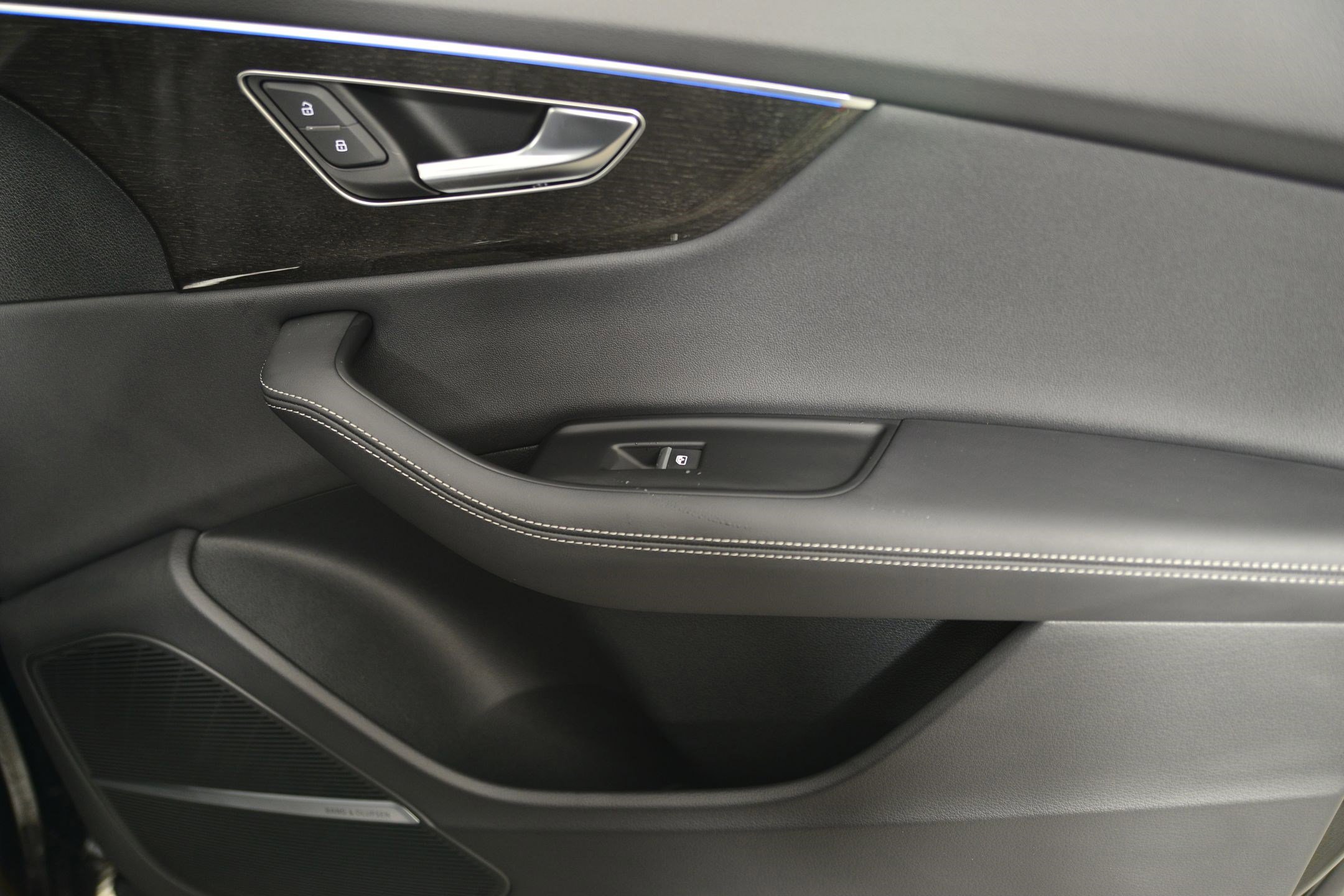 New 2026 Audi Q8 Premium Plus image 9