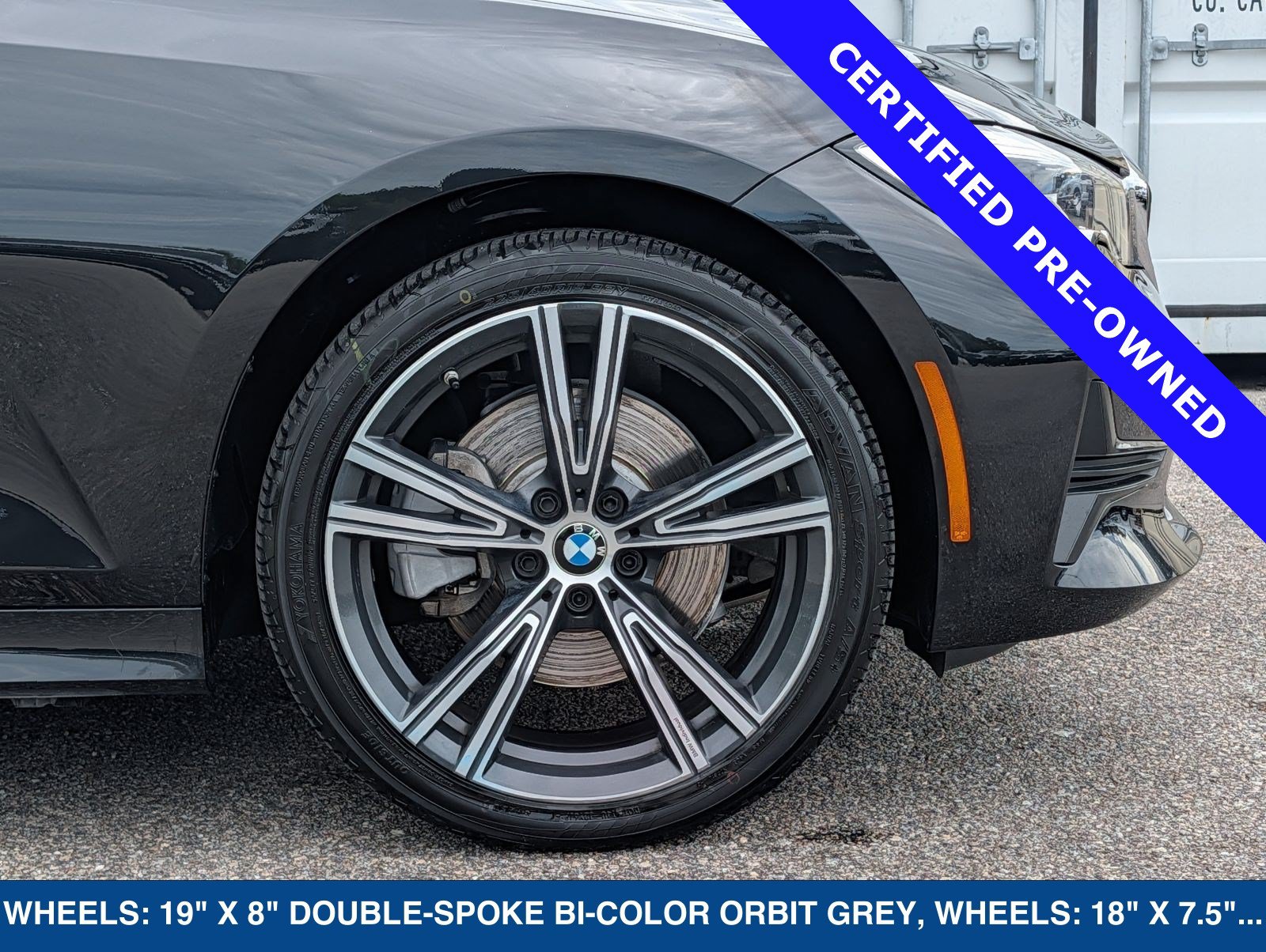 Used 2022 BMW 330i xDrive Sedan w/ Premium Package 2 AWD/4WD image 12