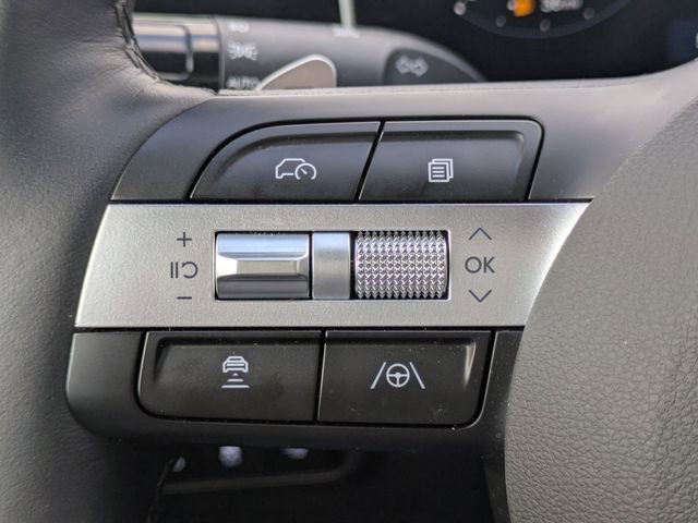 Certified 2025 Hyundai Santa Cruz Limited AWD/4WD image 25