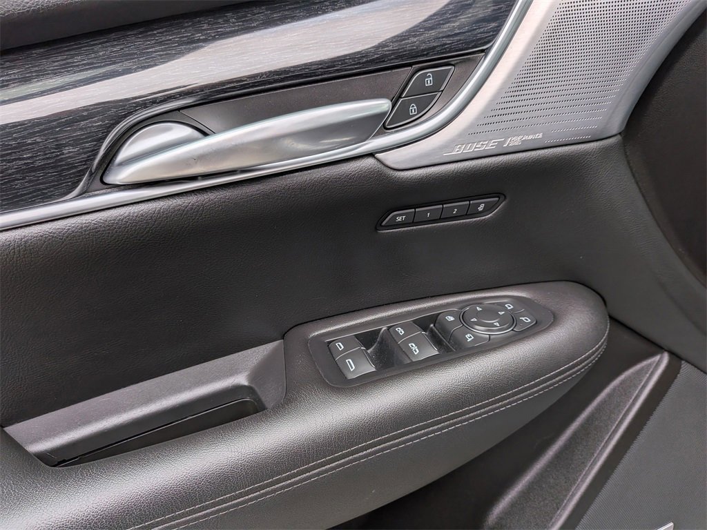 Used 2023 Cadillac XT5 Premium Luxury image 29
