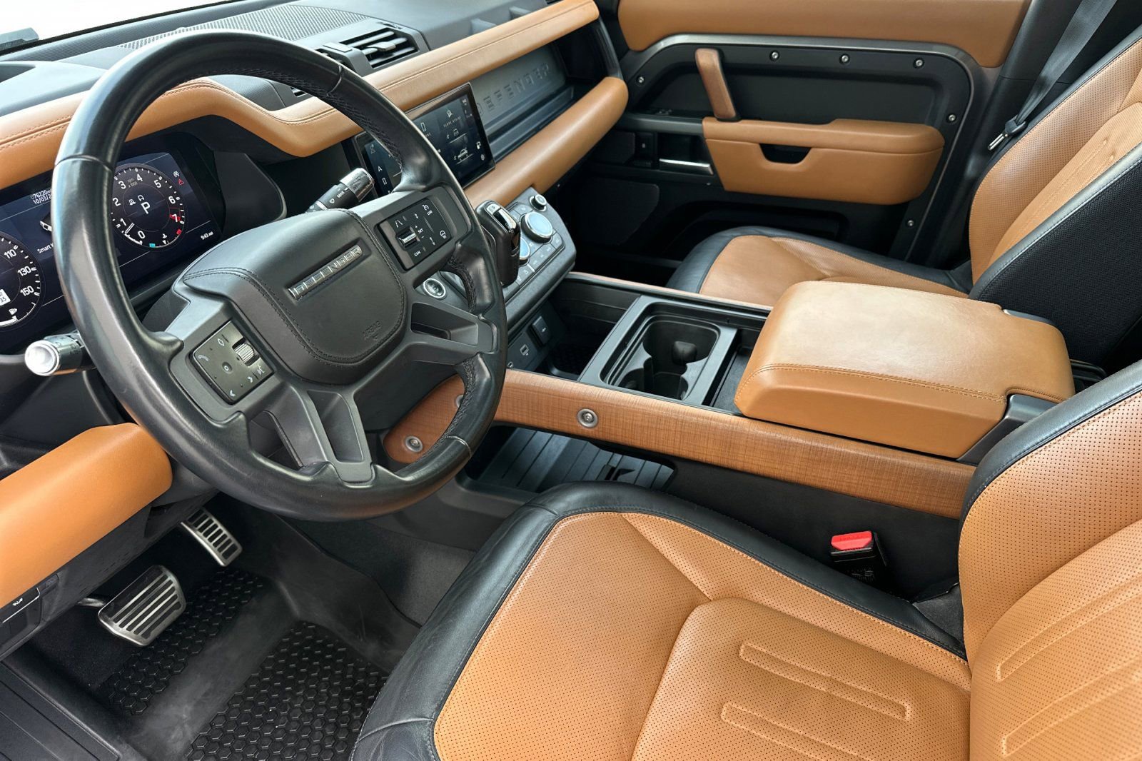 Used 2020 Land Rover Defender 110 X AWD/4WD image 11