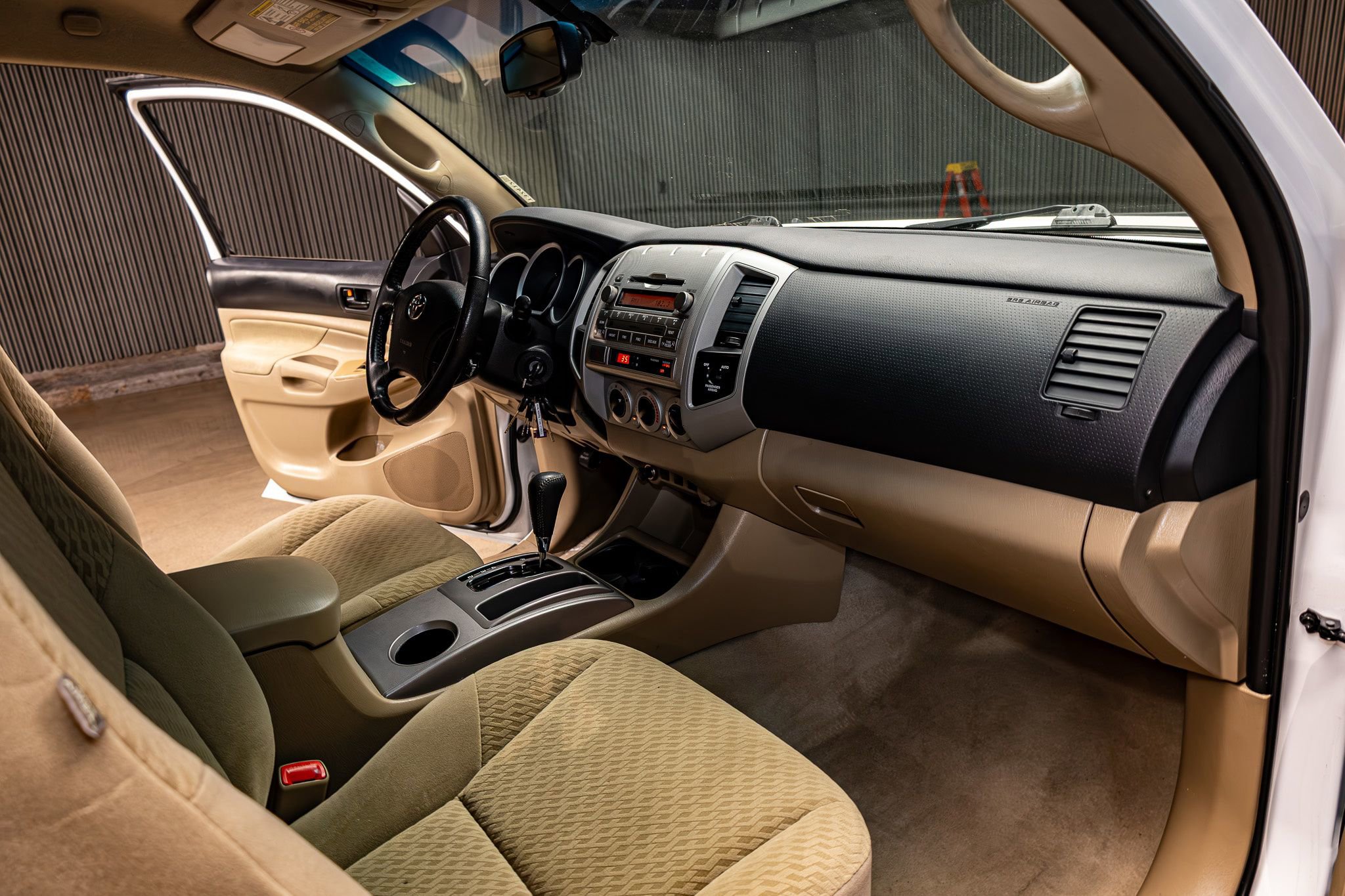 Used 2011 Toyota Tacoma PreRunner w/ SR5 Pkg #2 image 13