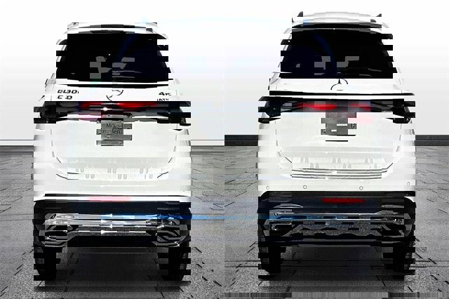 New 2026 Mercedes-Benz GLC 300 4MATIC image 5
