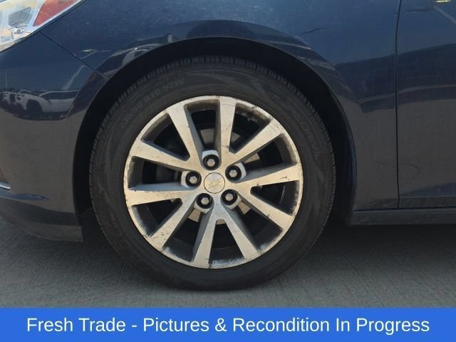 Used 2016 Chevrolet Malibu LTZ FWD image 9