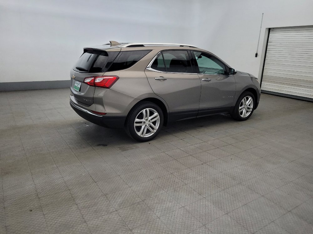 Used 2018 Chevrolet Equinox Premier AWD/4WD image 10