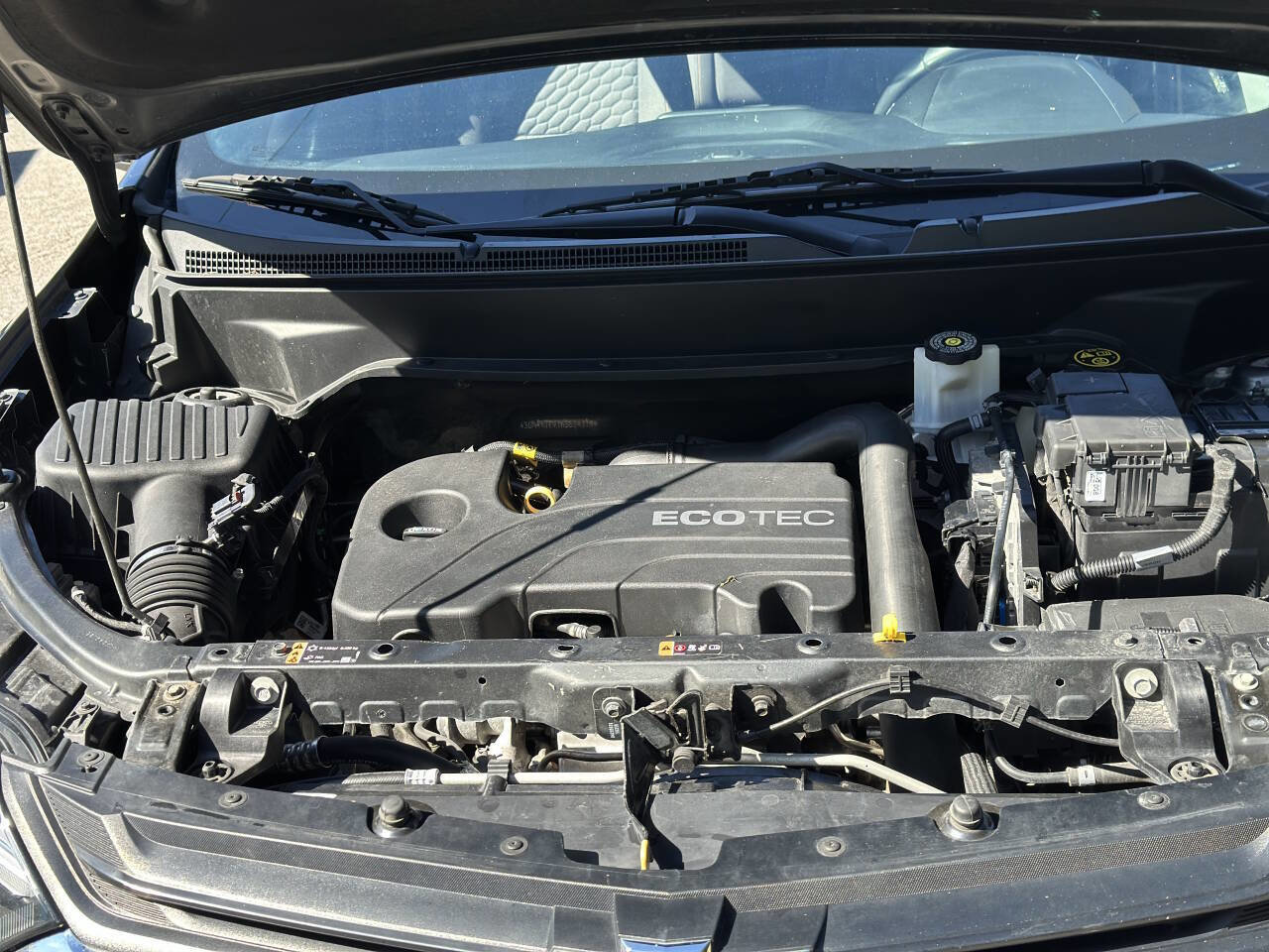 Used 2019 Chevrolet Equinox LT w/ Driver Convenience Package image 15