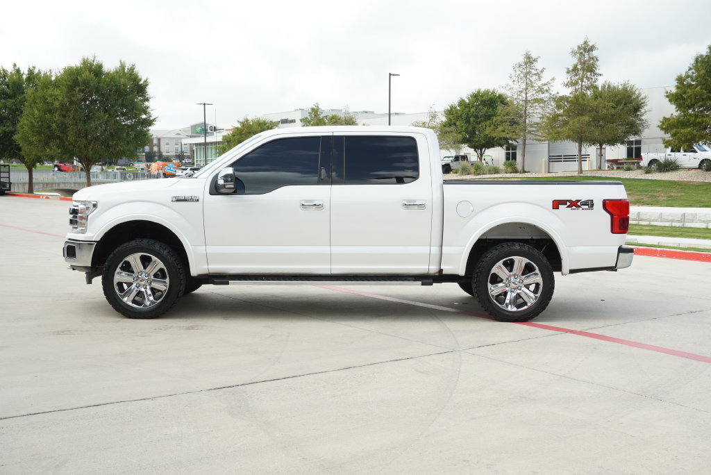 Used 2018 Ford F150 Lariat w/ Equipment Group 502A Luxury AWD/4WD image 2