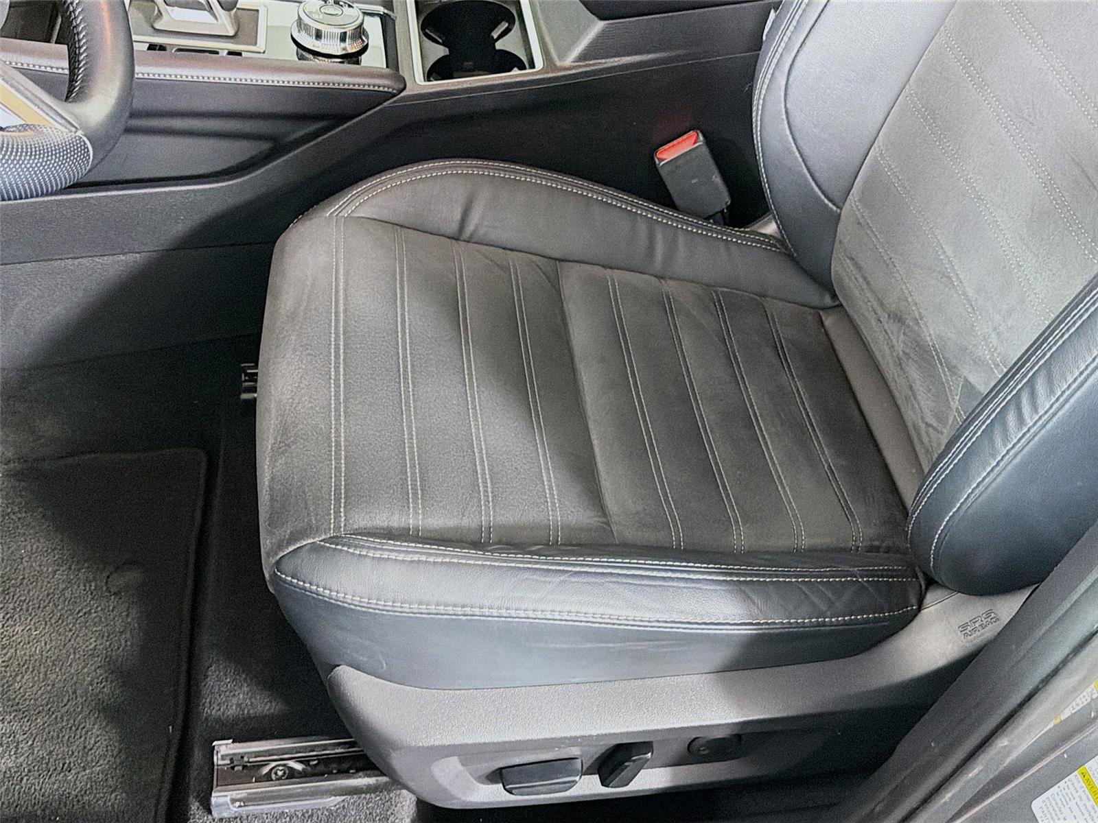 Used 2023 Mitsubishi Outlander SE AWD/4WD image 20