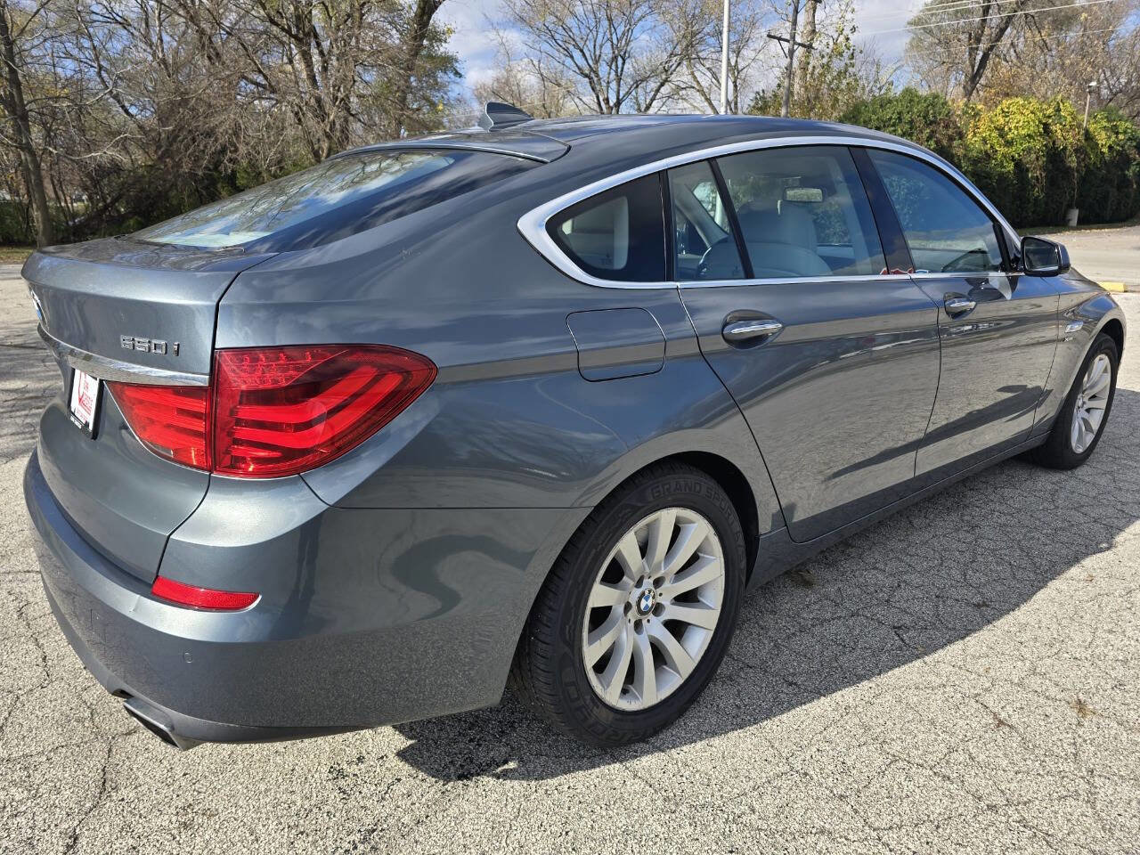 Used 2011 BMW 550i Gran Turismo xDrive 550i xDrive Gran Turismo AWD 4 w/ Active Ventilated Seat Pkg image 7