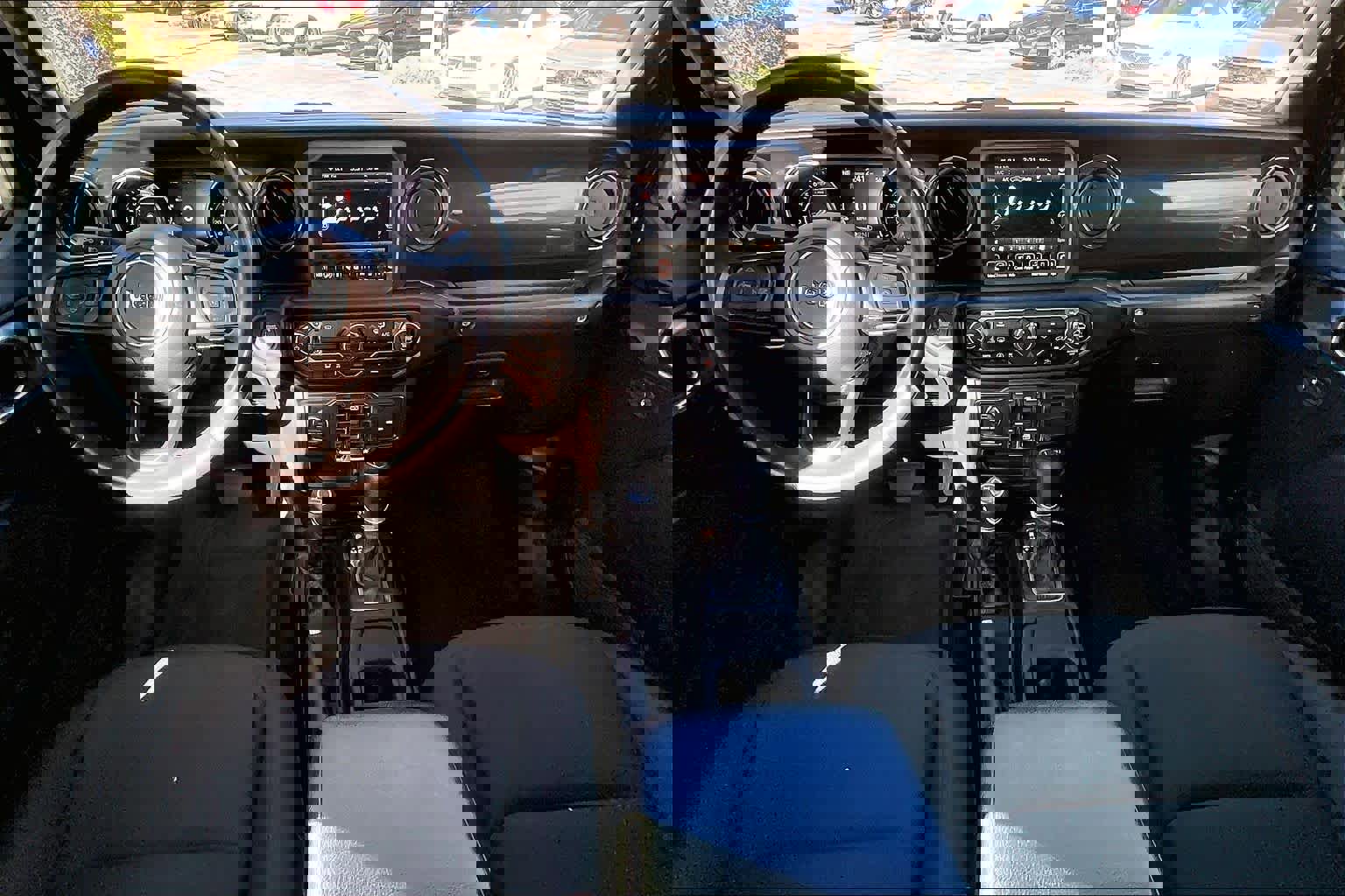 Used 2022 Jeep Gladiator Sport image 14