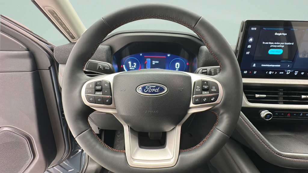 Used 2025 Ford Explorer Active w/ Active Comfort Package AWD/4WD image 14