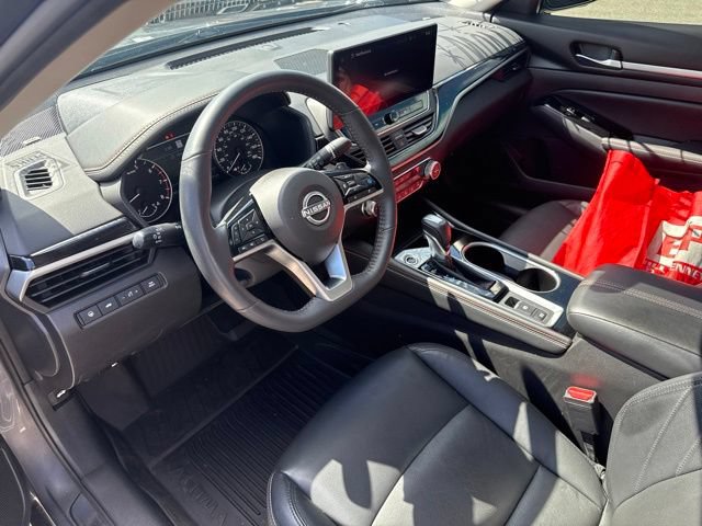 Used 2024 Nissan Altima 2.0 SR FWD image 15