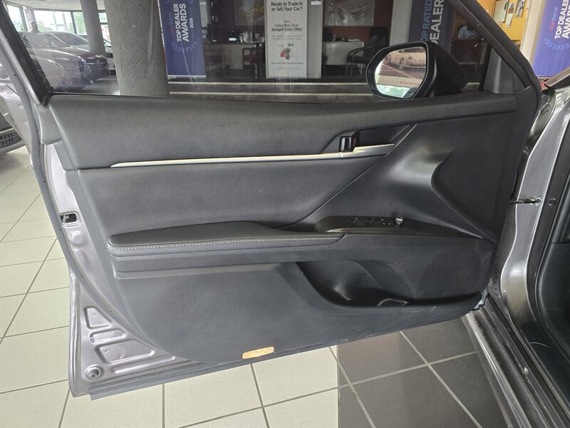 Used 2023 Toyota Camry XSE w/ Navigation Package FWD image 7