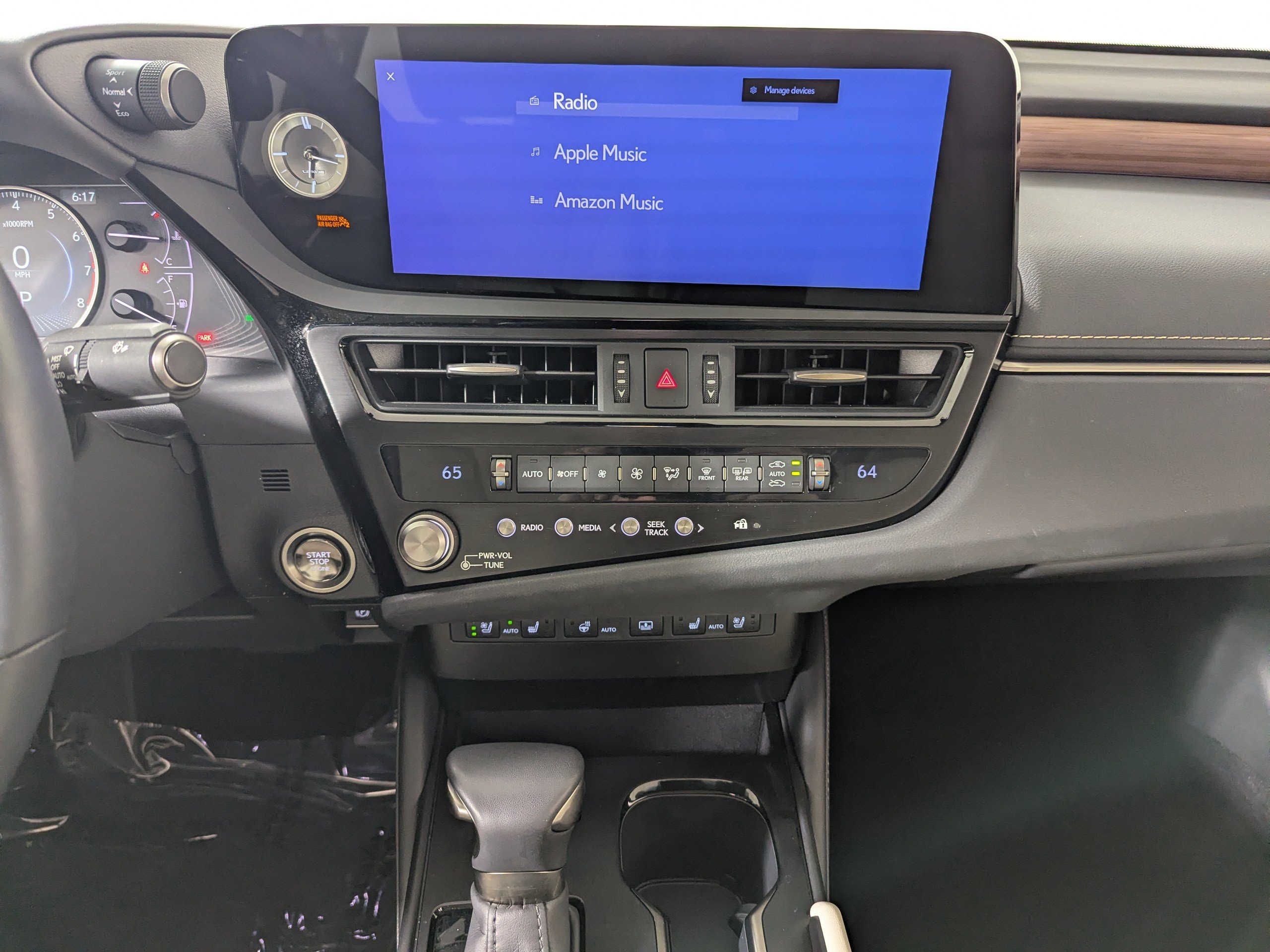 Used 2025 Lexus ES 350 Ultra Luxury FWD image 20