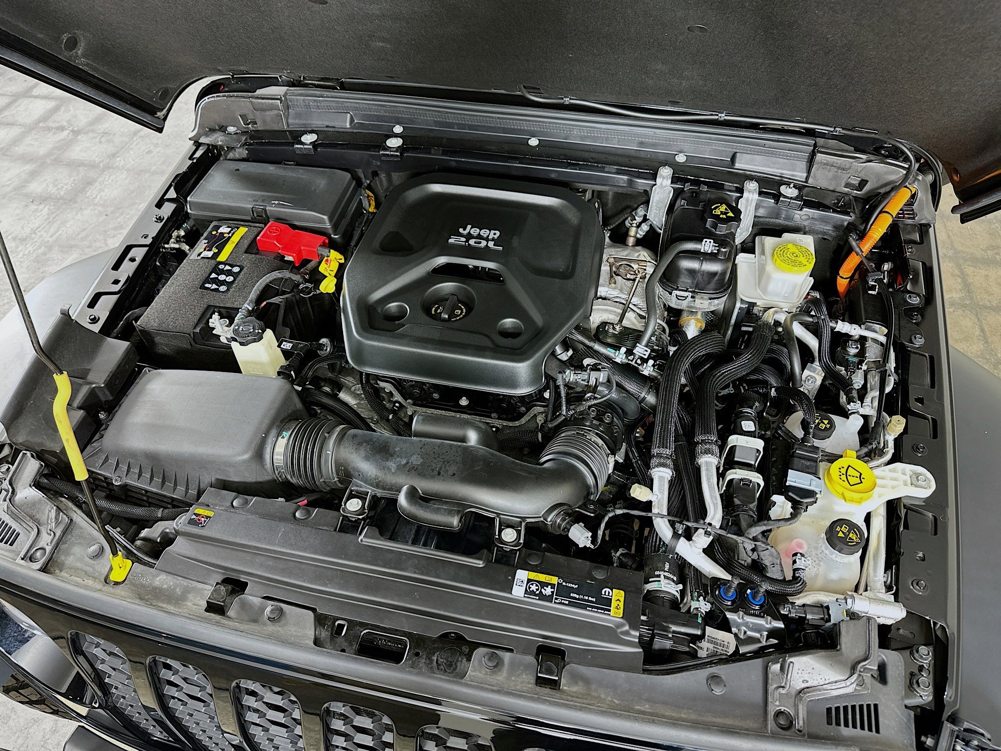 Used 2023 Jeep Wrangler Unlimited w/ Cold Weather Group image 32