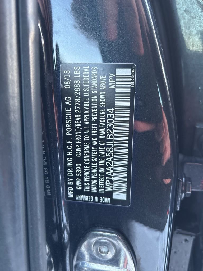 Used 2018 Porsche Macan Base image 37