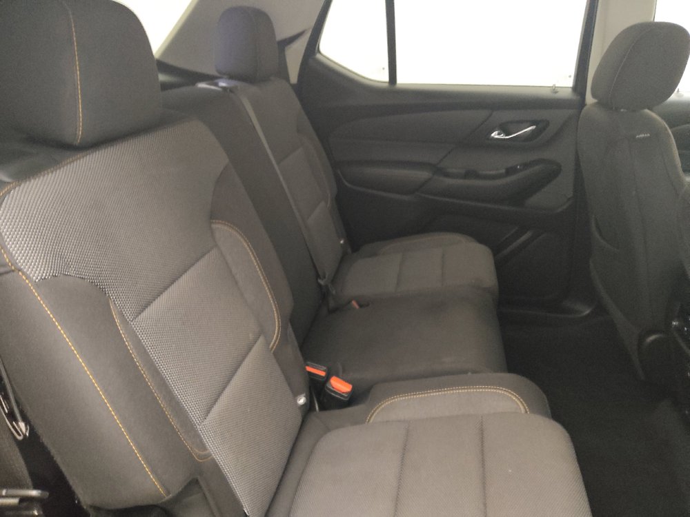 Used 2020 Chevrolet Traverse LS FWD image 19