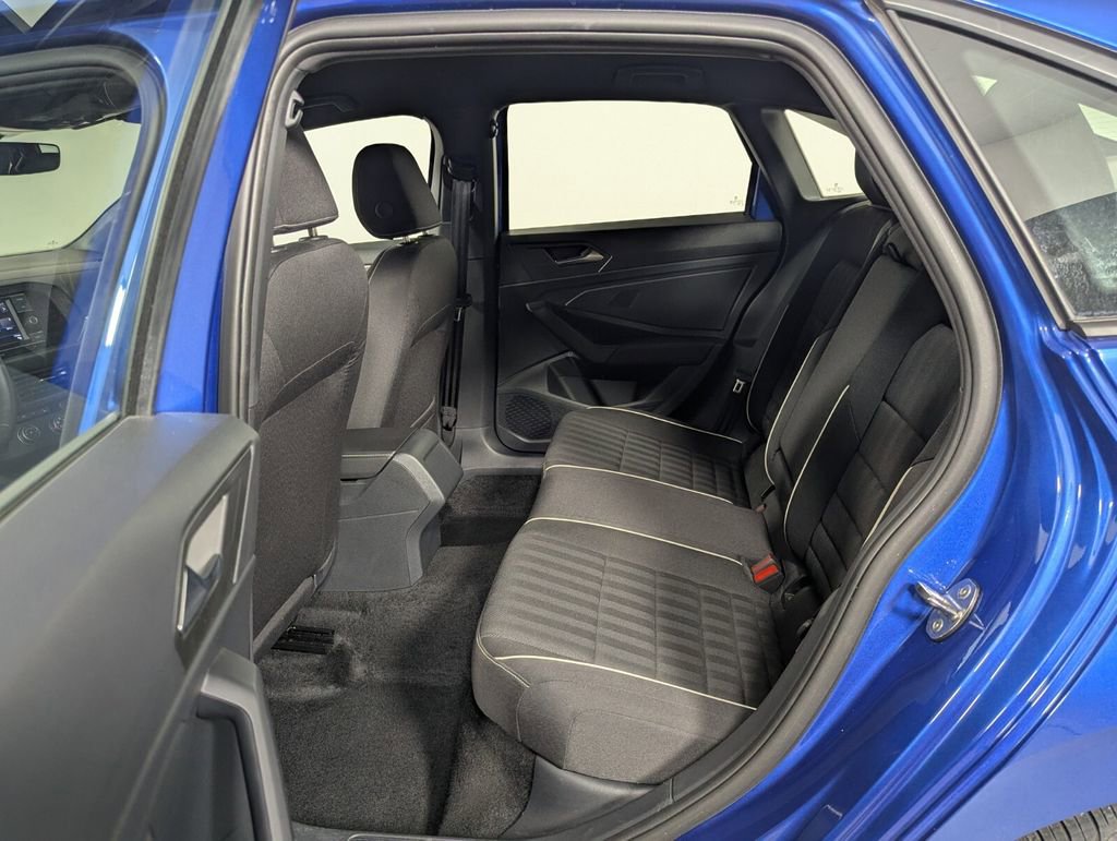 Used 2024 Volkswagen Jetta Sport FWD image 23