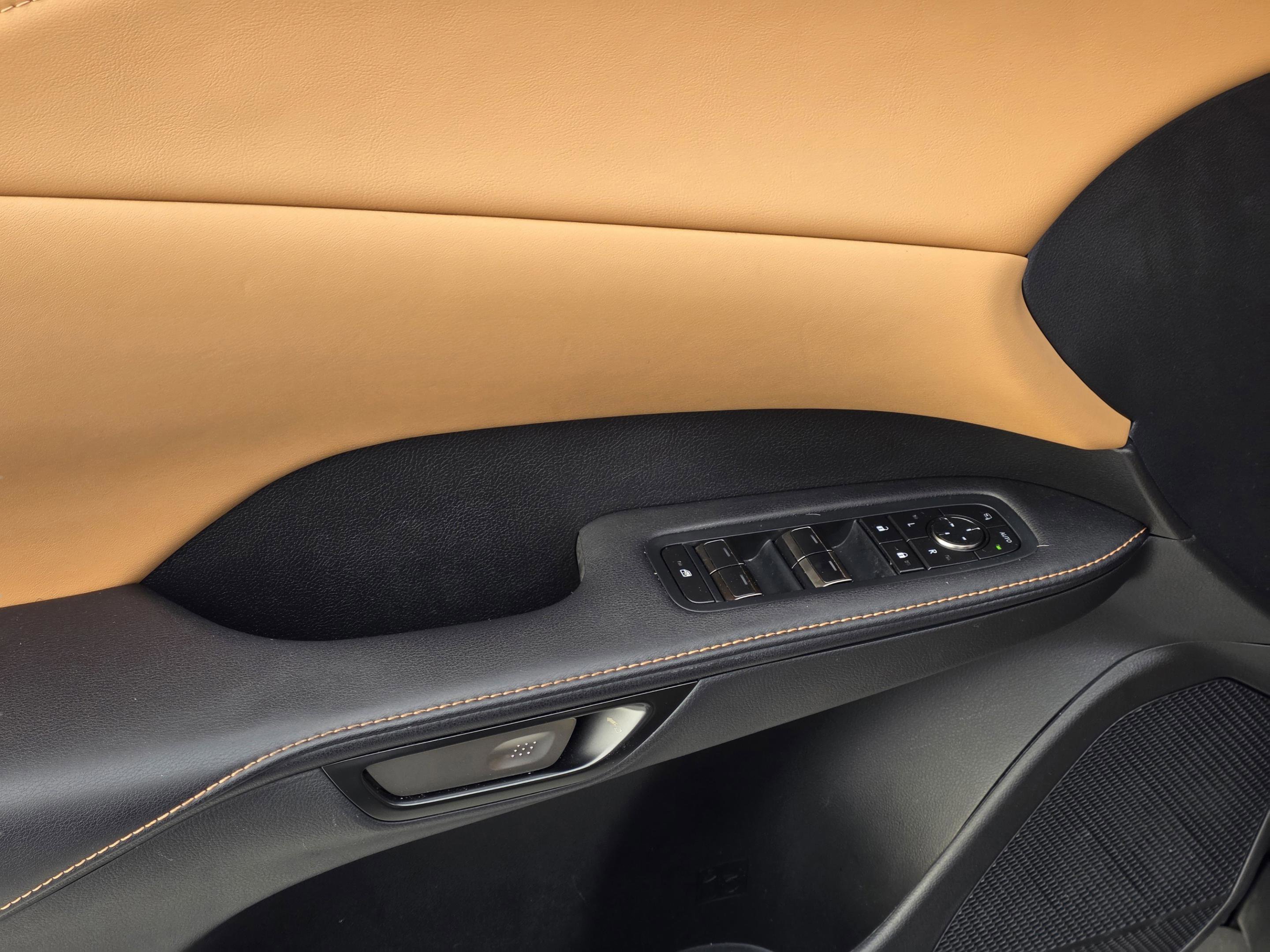 Used 2024 Lexus RX 350 Premium w/ Accessory Package (Z1) image 7