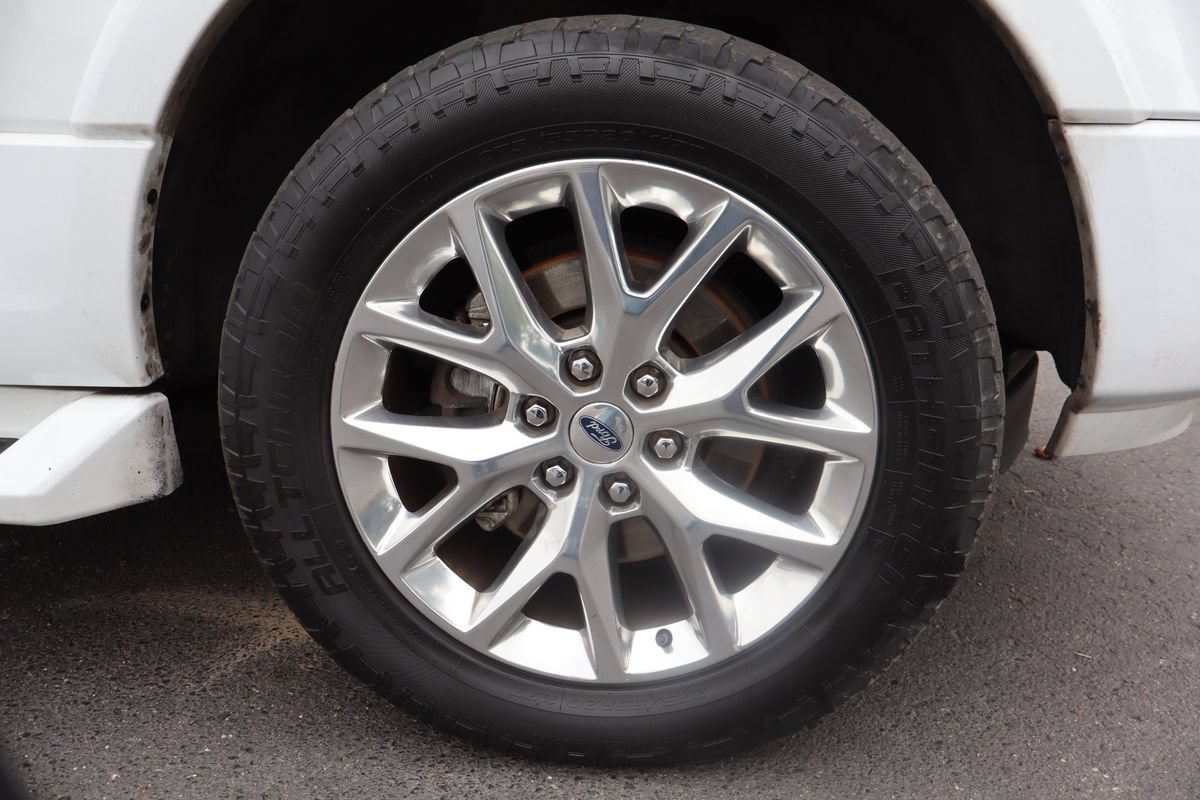 Used 2017 Ford Expedition EL Limited AWD/4WD image 46