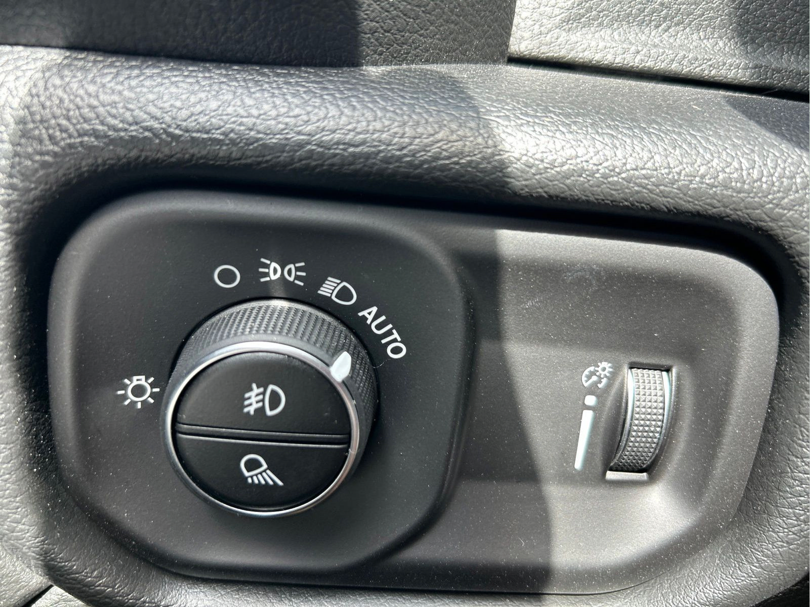 New 2026 RAM 2500 Warlock AWD/4WD image 25