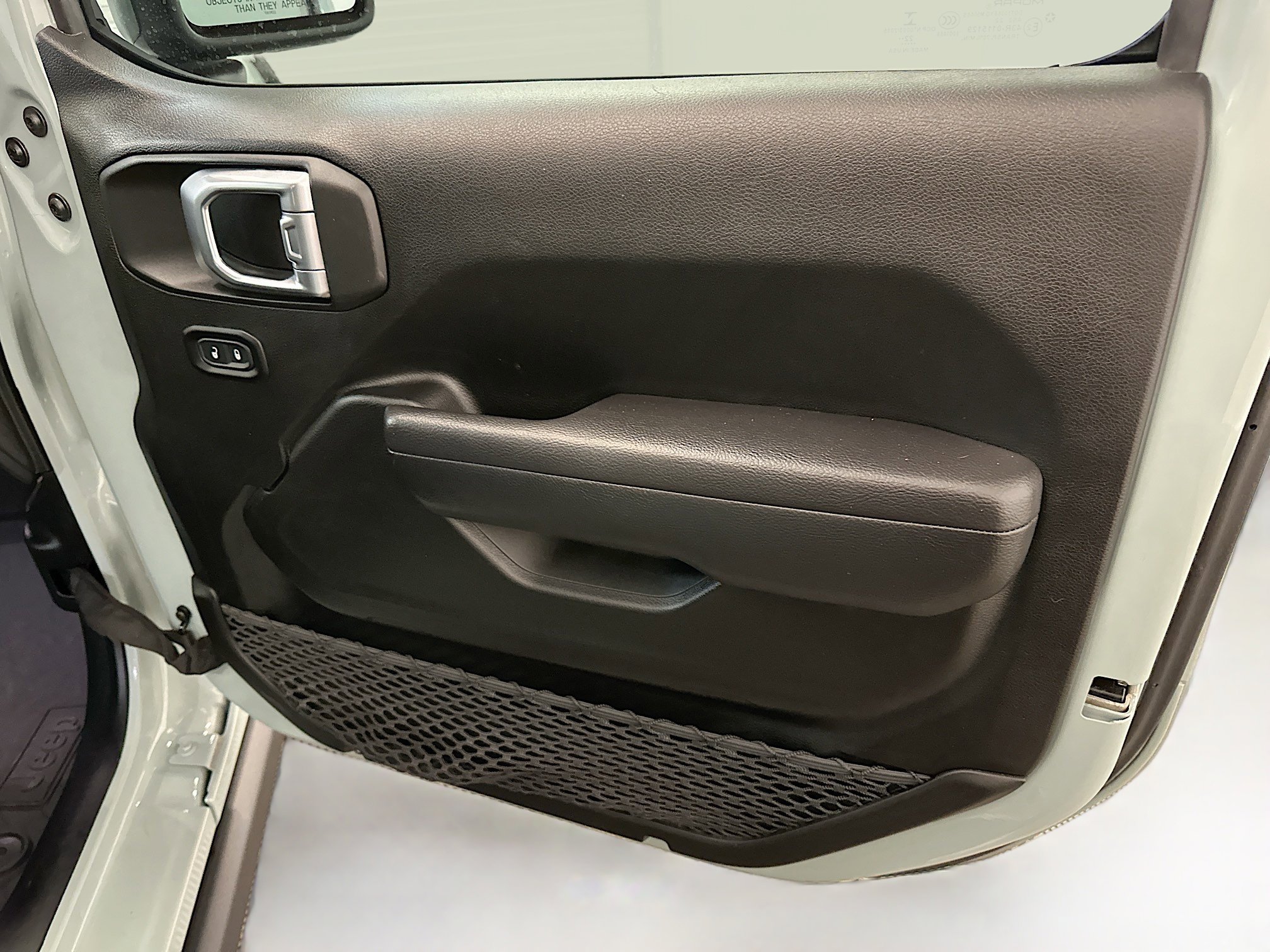 Used 2023 Jeep Wrangler Unlimited image 33