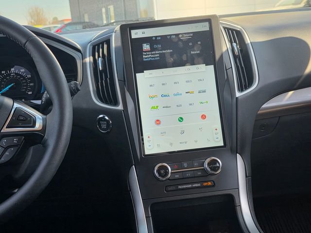 Used 2024 Ford Edge SEL w/ Convenience Package AWD/4WD image 9