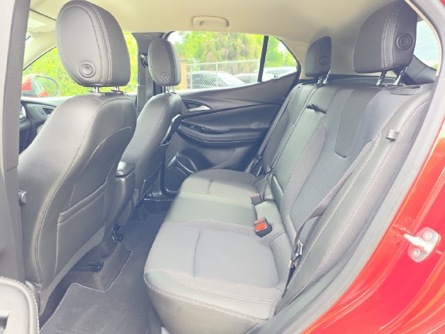 Certified 2024 Buick Encore GX Preferred w/ Comfort Package FWD image 9