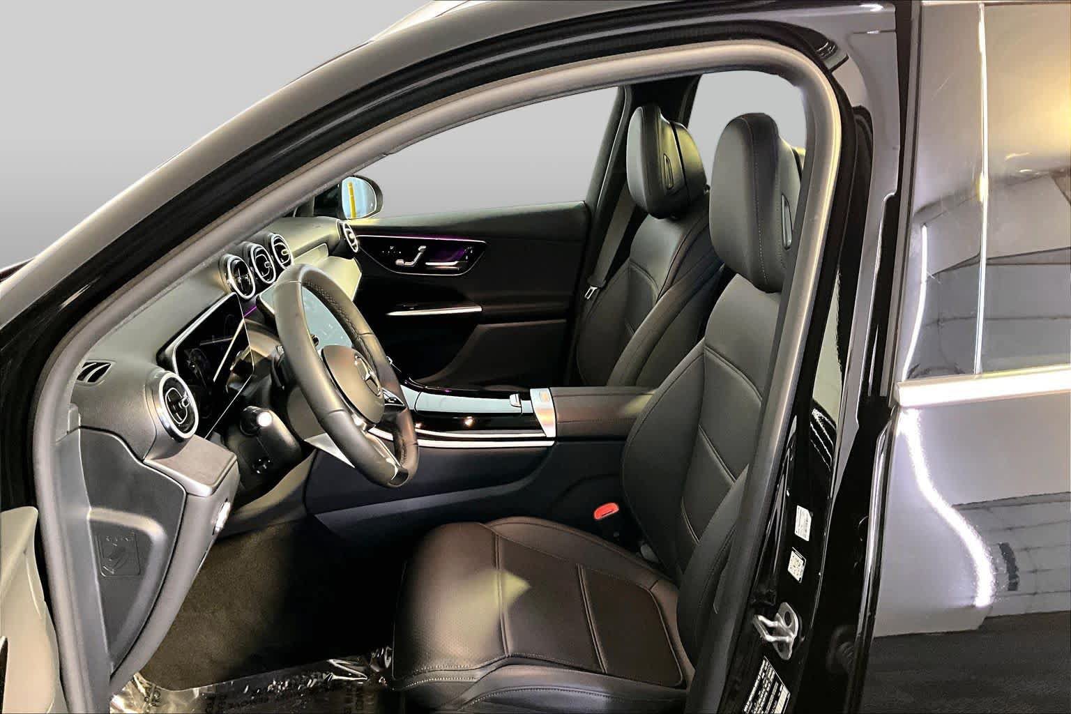 Certified 2026 Mercedes-Benz GLC 300 4MATIC image 9