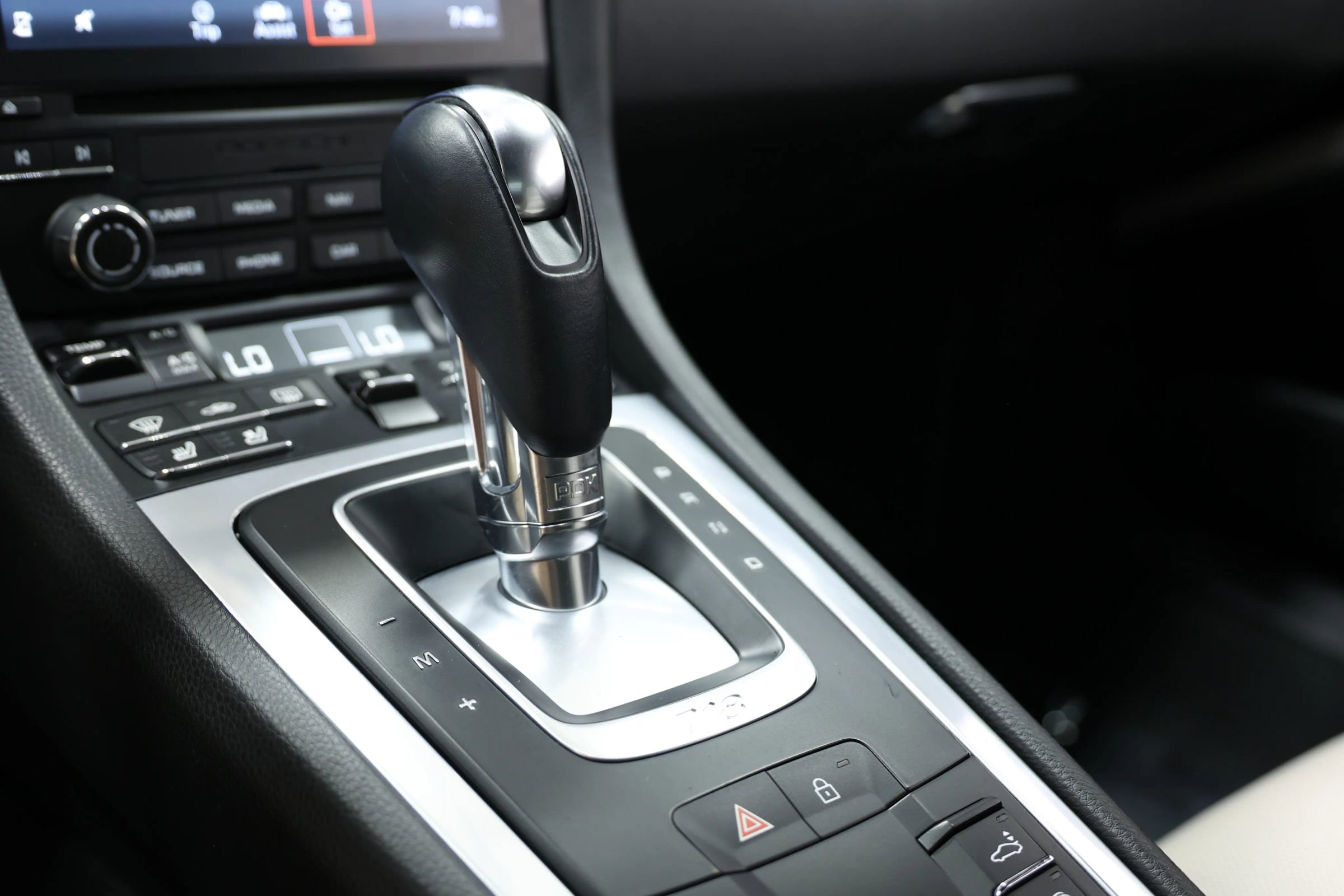 Used 2021 Porsche 718 Cayman RWD image 37