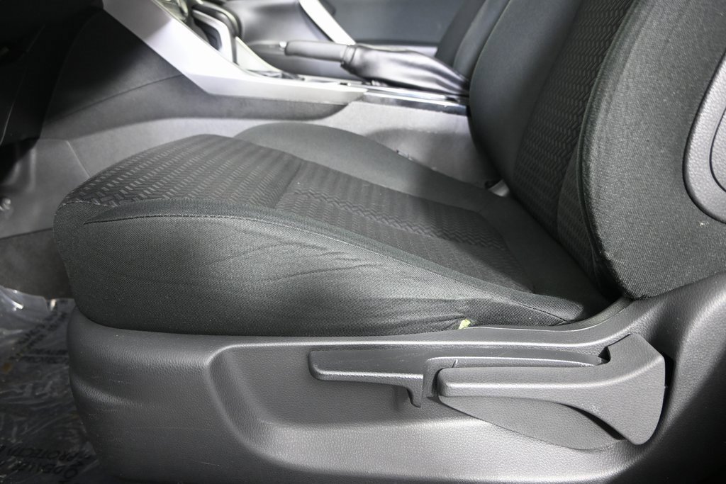 Used 2022 Mitsubishi Eclipse Cross ES image 21