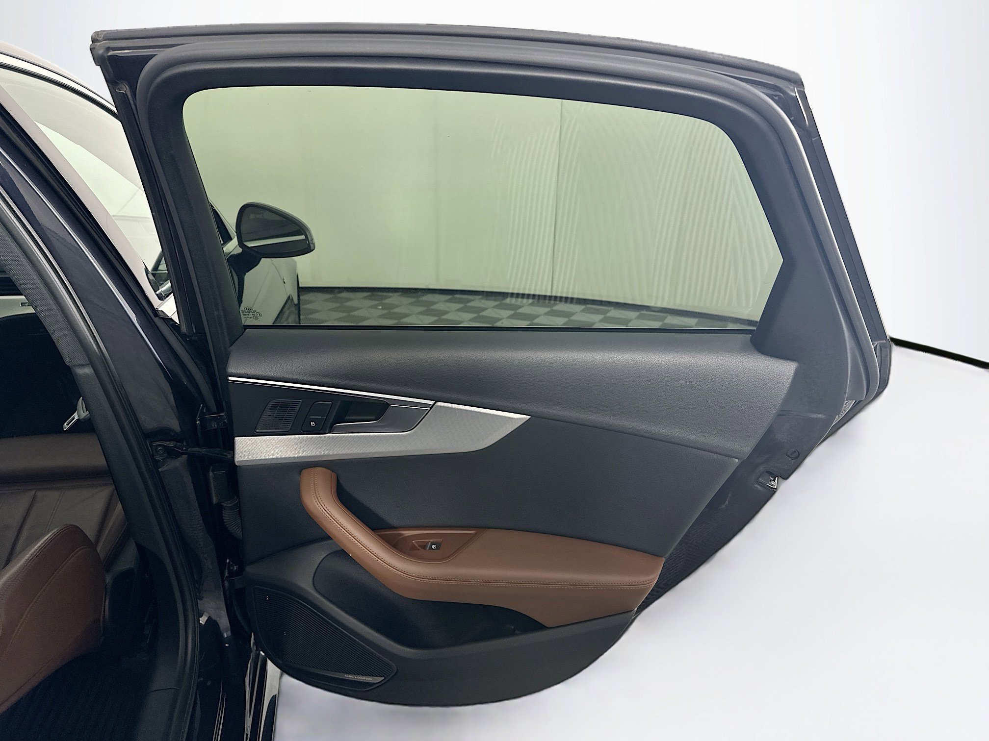 Used 2018 Audi A4 2.0T Prestige image 31