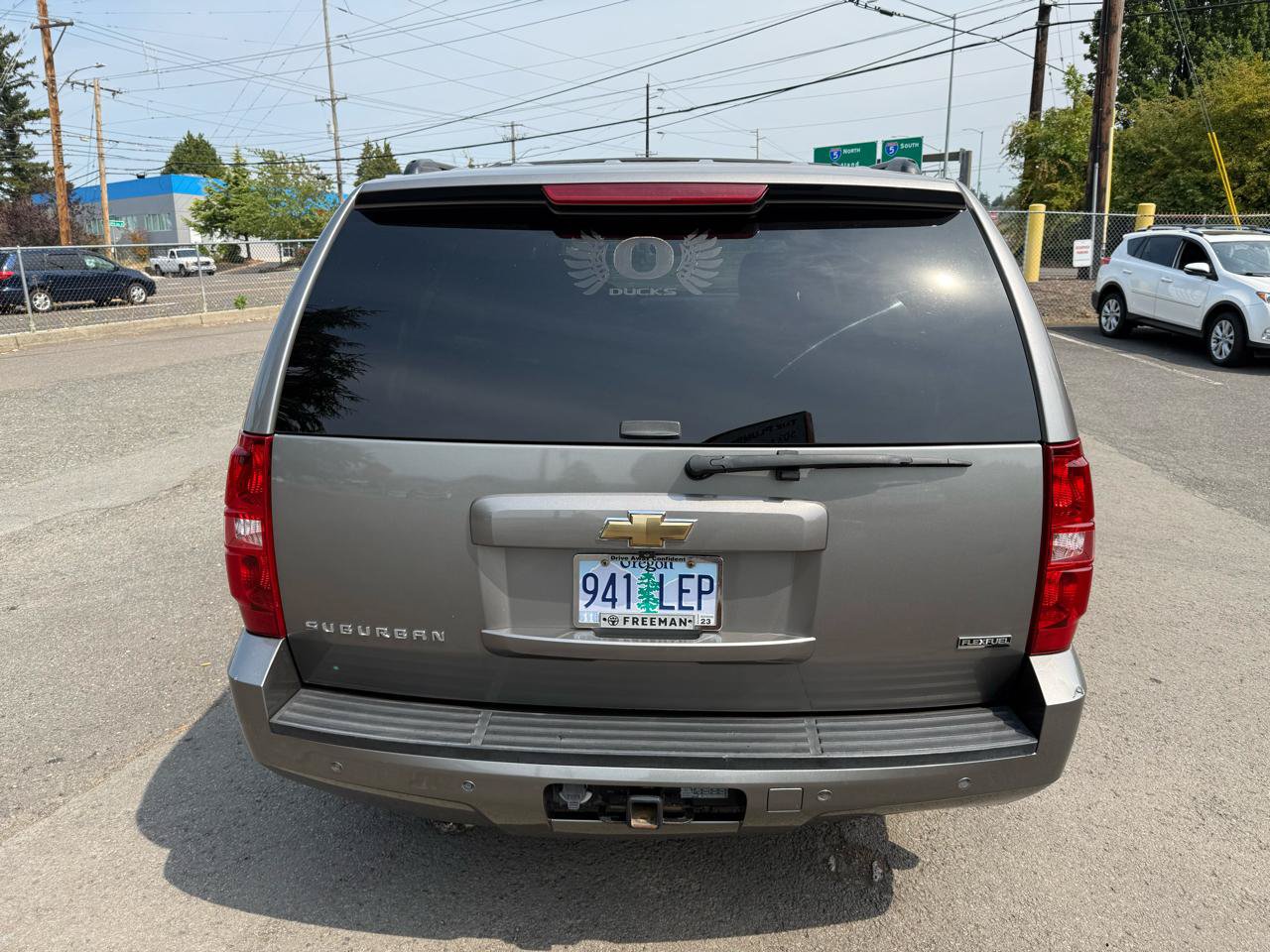 Used 2008 Chevrolet Suburban LTZ w/ LTZ Preferred Equipment Group AWD/4WD image 5