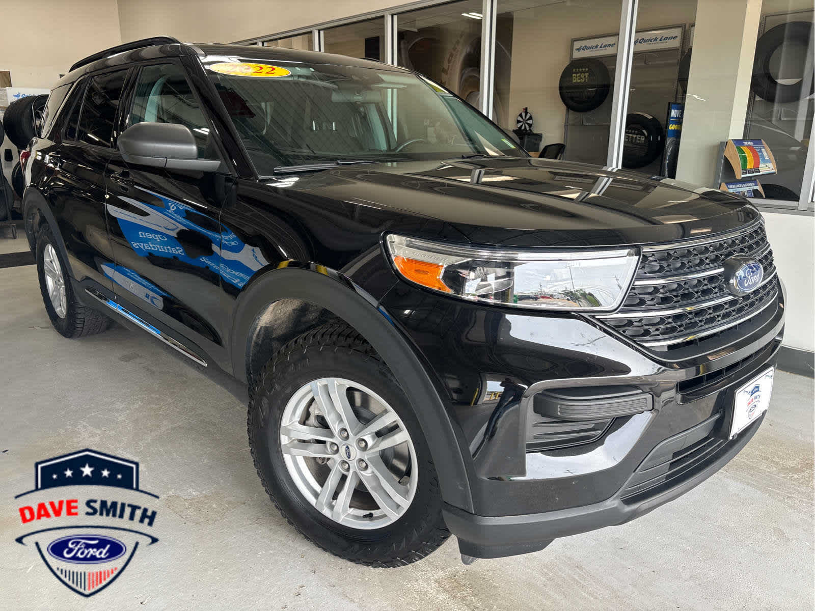 Certified 2022 Ford Explorer XLT AWD/4WD image 2