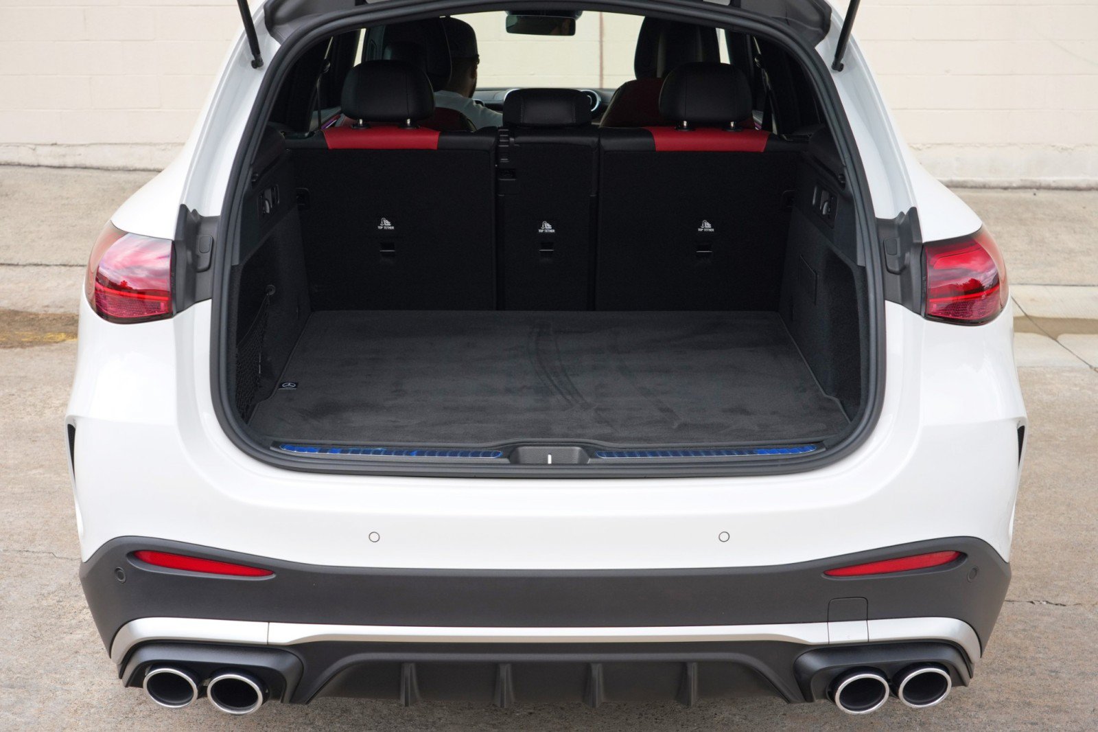 Used 2024 Mercedes-Benz GLC 43 AMG 4MATIC image 10
