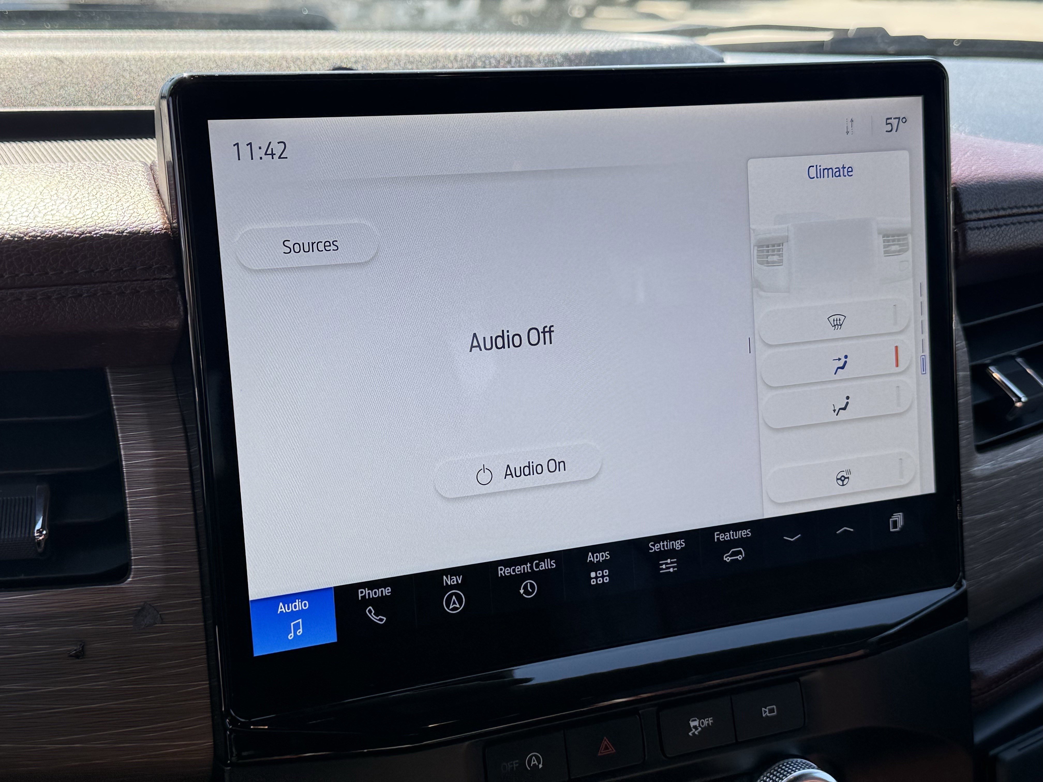 Used 2024 Ford Expedition Limited image 20