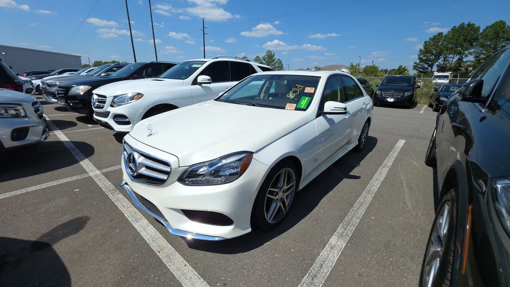 Certified 2016 Mercedes-Benz E 400 Sedan image 2